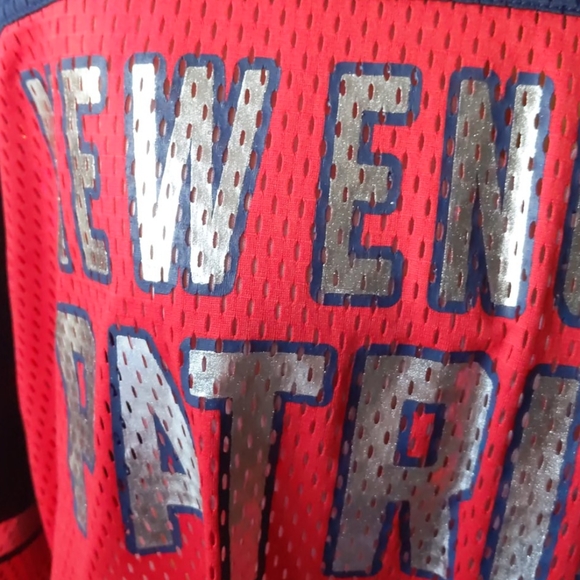 Patriots top - Picture 2 of 6